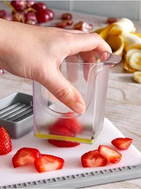 Pampered chef cup slicer - brand new!